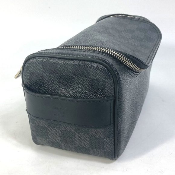 LOUIS VUITTON Damier Graphite C Cracking pouch Makeup pouch Cosmetics Pouch - Picture 14 of 16